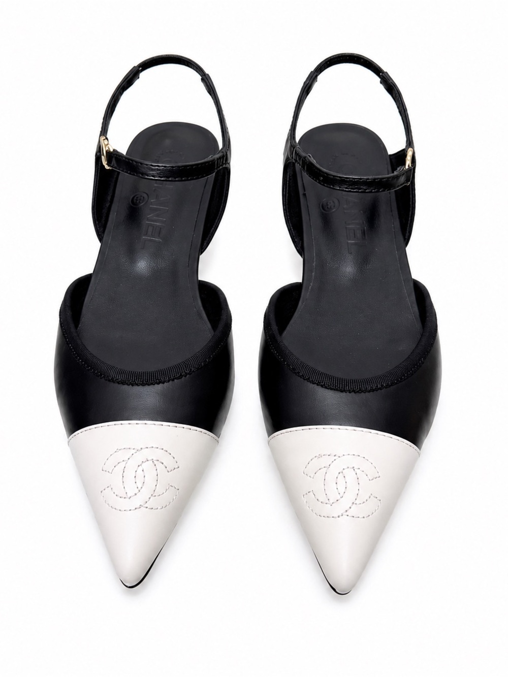 SPRING SUMMER 2026
SLINGBACKS
 Lambskin 
Black & White